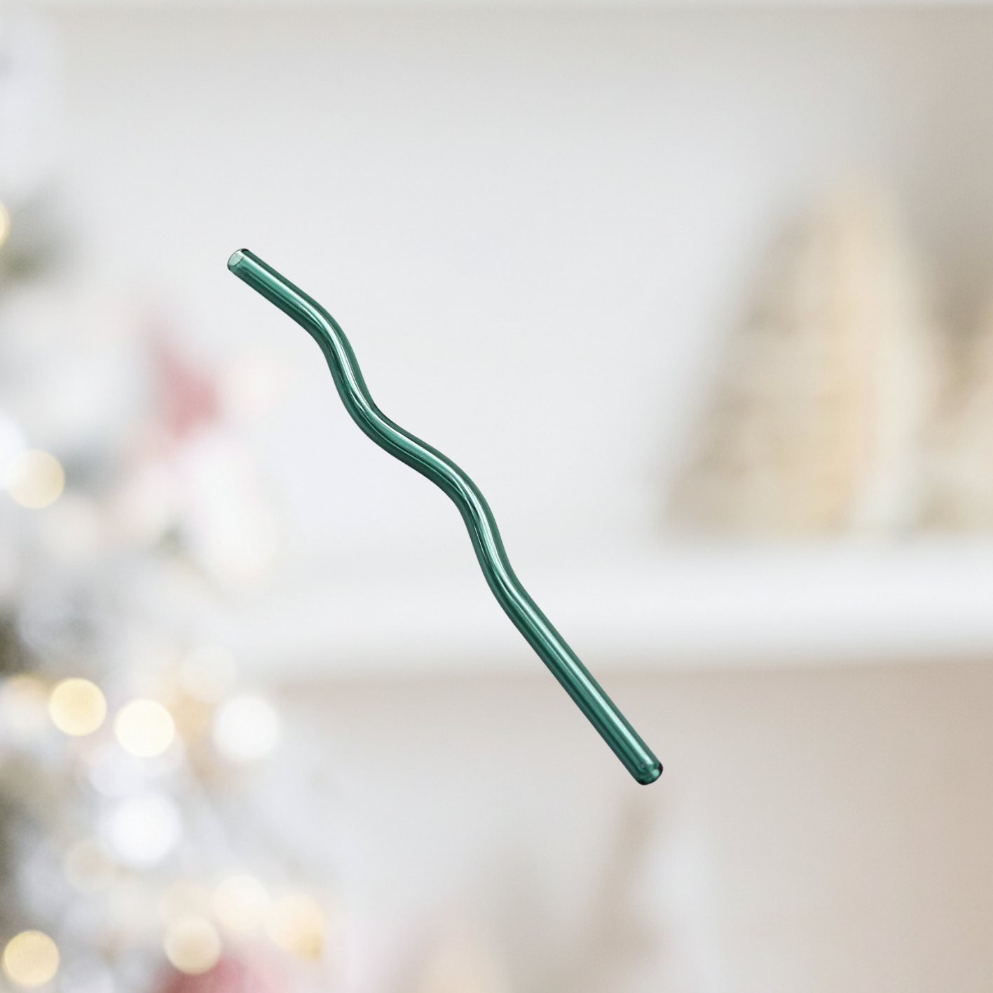 The Wavy Wonder Glass Straw