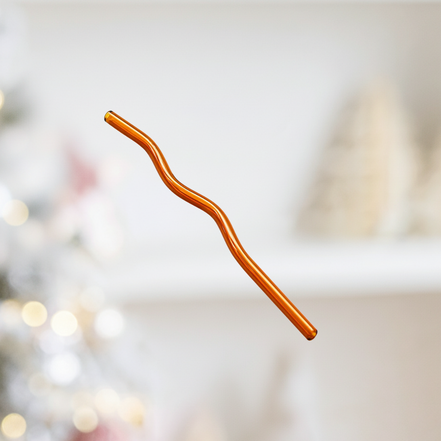 The Wavy Wonder Glass Straw