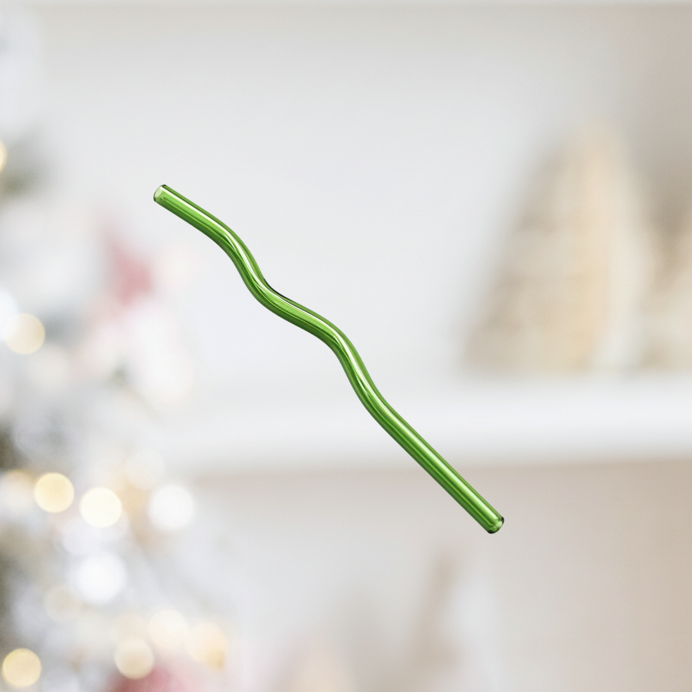 The Wavy Wonder Glass Straw