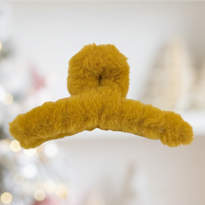 The Plush Winter Claw Clip