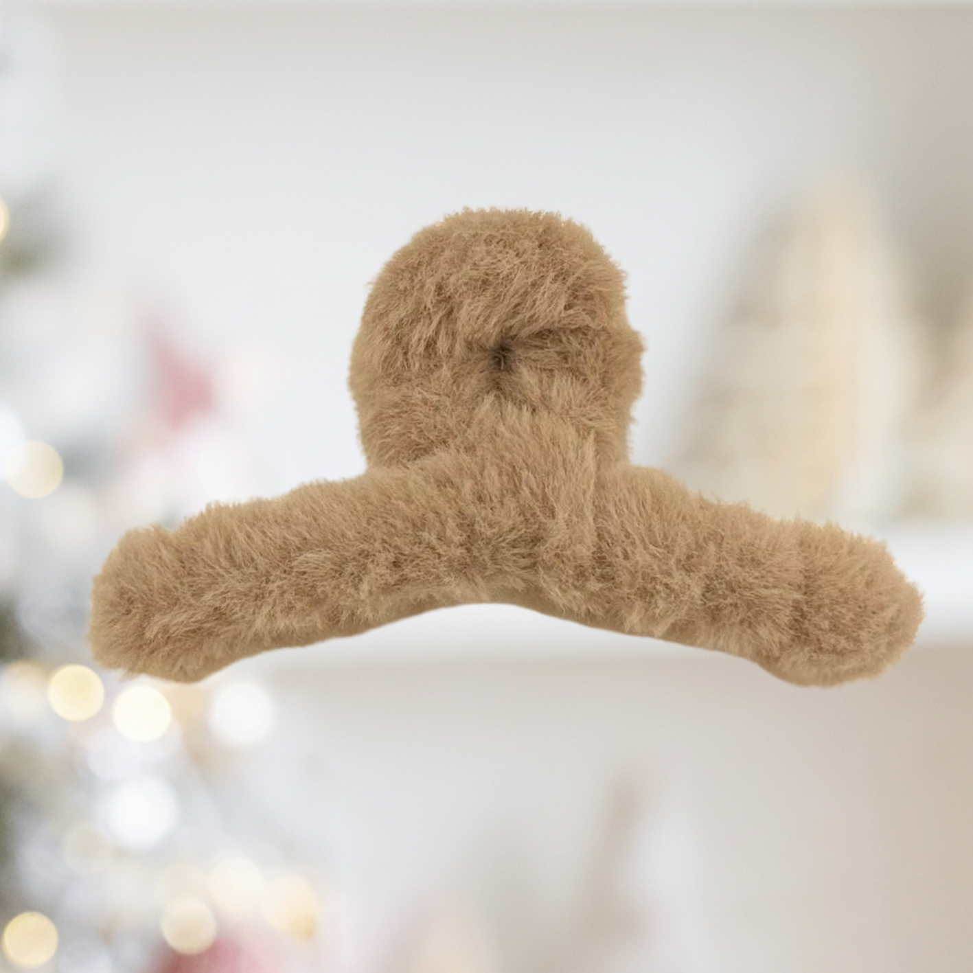 The Plush Winter Claw Clip