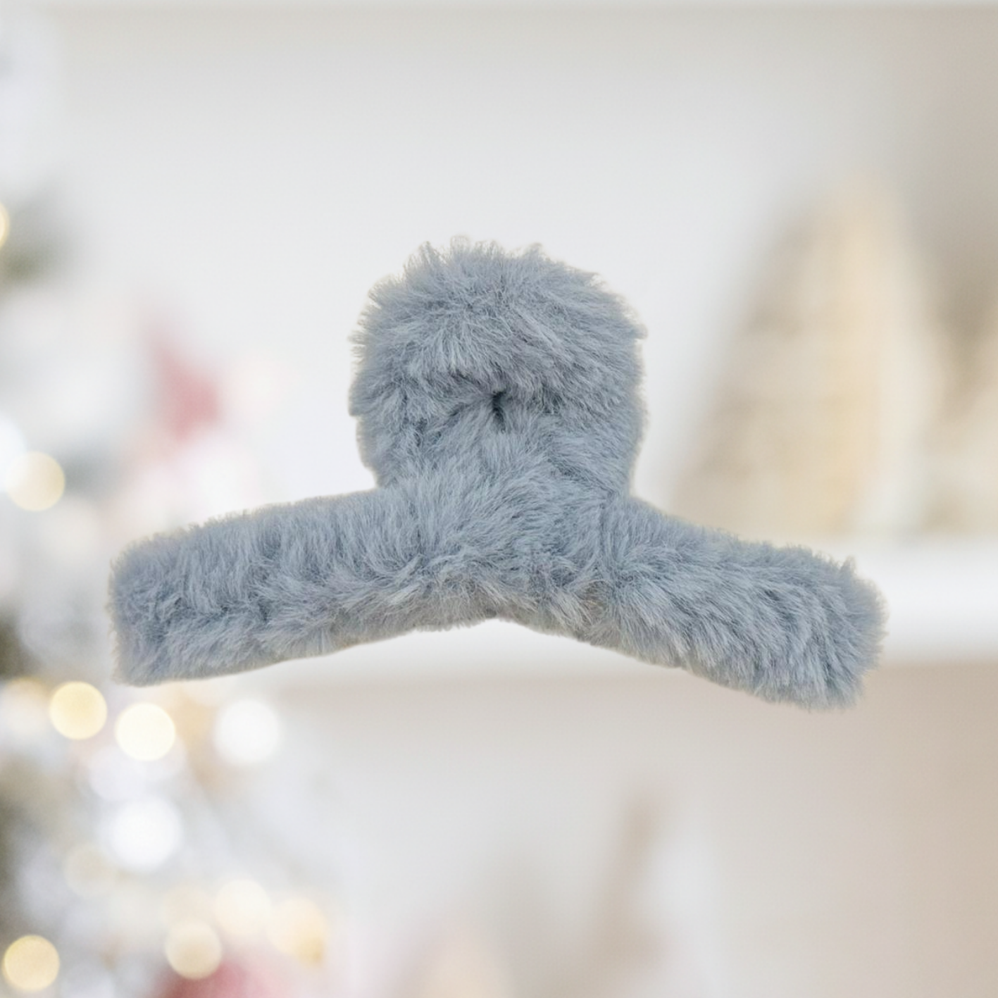 The Plush Winter Claw Clip