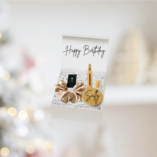 Her Personalized Beauty Essentials Gift Box